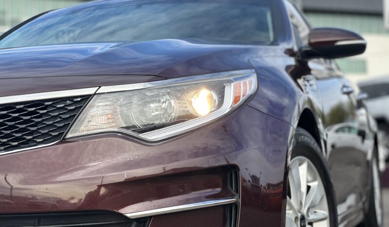Kia Optima LX full