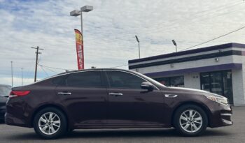 Kia Optima LX full