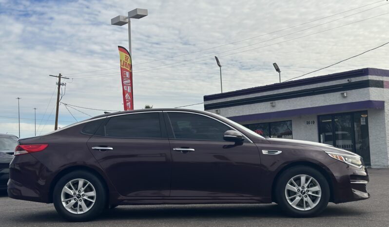 Kia Optima LX full