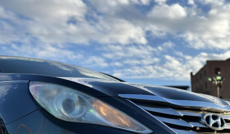 2011 Hyundai Sonata full