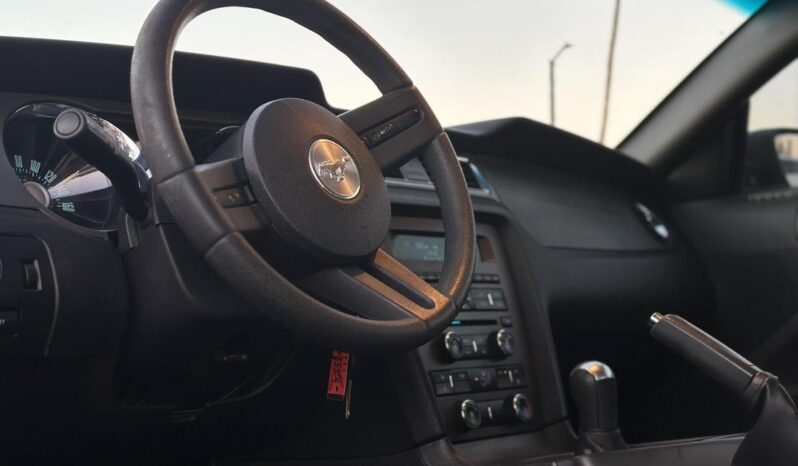 2012 Ford Mustang full