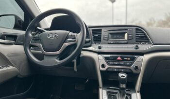 2018 Hyundai Elantra full