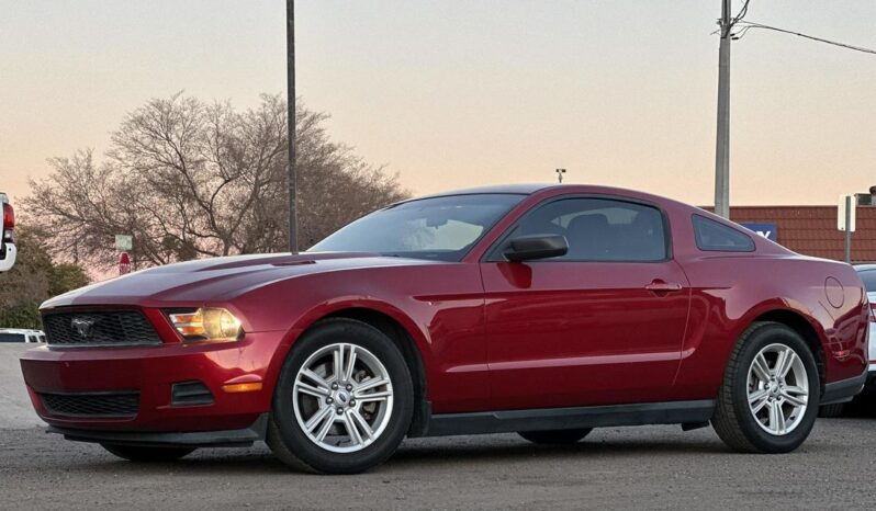 2012 Ford Mustang full