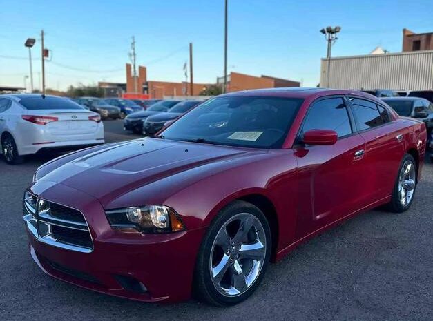2013 Dodge Charger R/T Max full