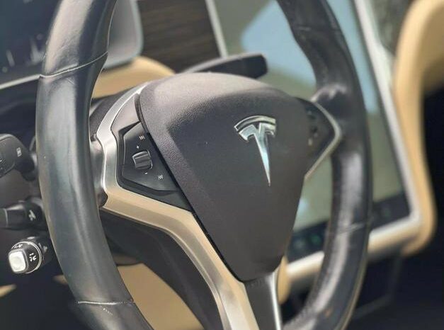 2015 Tesla Model S full