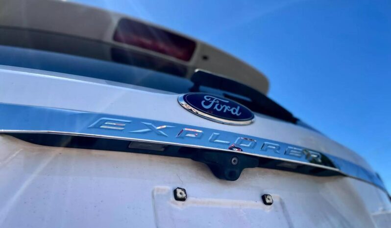 2017 Ford Explorer full
