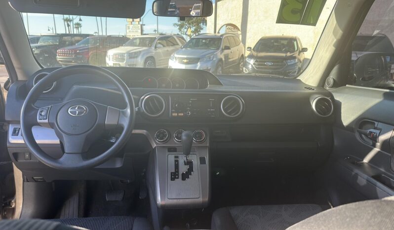 2013 Scion xB full